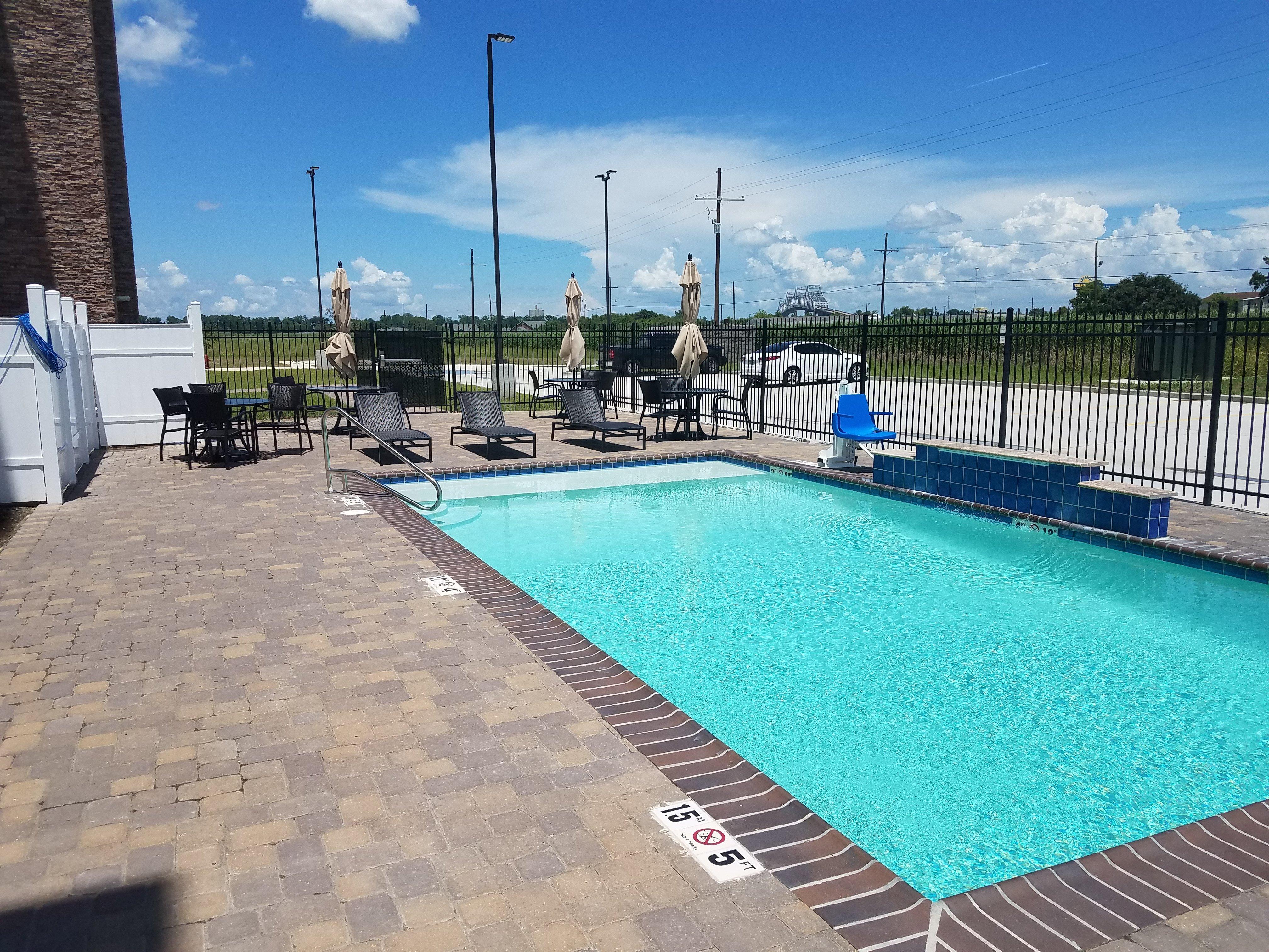 Holiday Inn Express Donaldsonville By Ihg Exterior foto